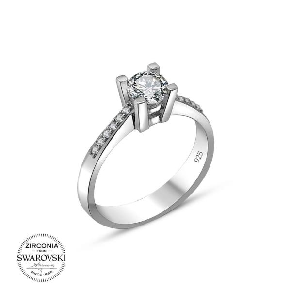 Swarovski Fantastik Tektaş Gümüş Yüzük