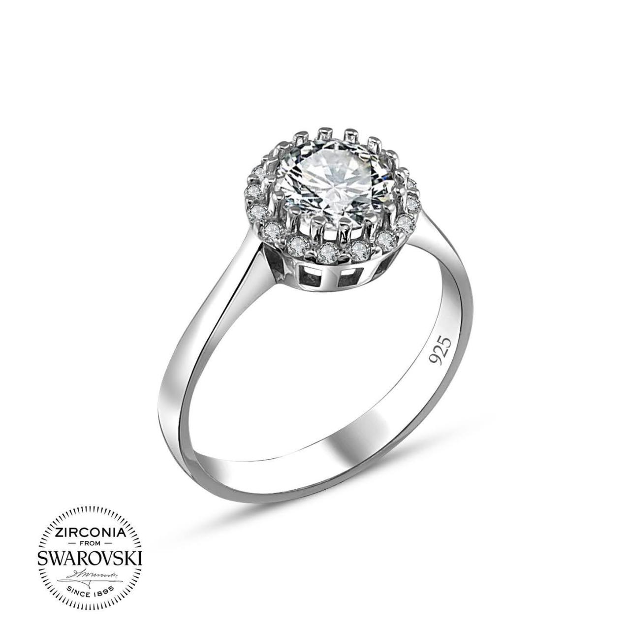 Swarovski Taşlı Pırlanta Modeli Gümüş Yüzük