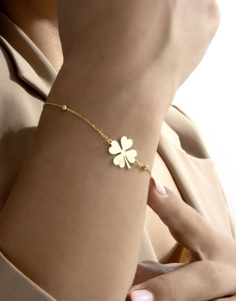 4 Yapraklı Yonca Gümüş Kolye Bileklik Kombin