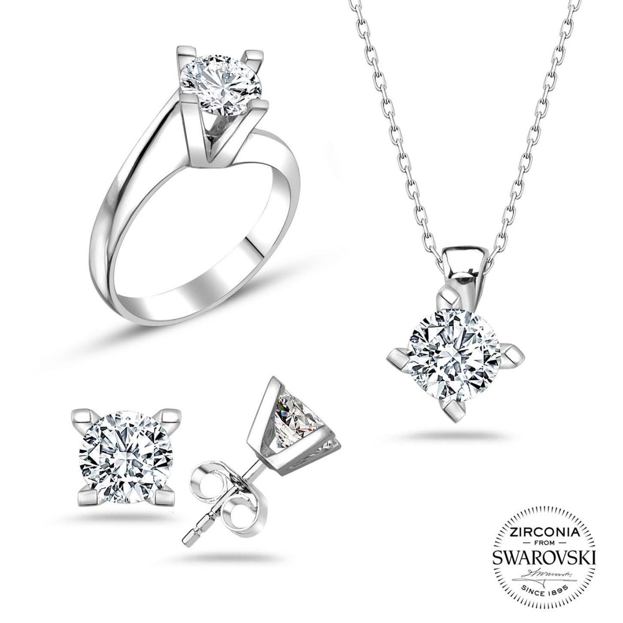 Swarovski Tek Taşlı V Kasa Dört Tırnaklı Takı Seti