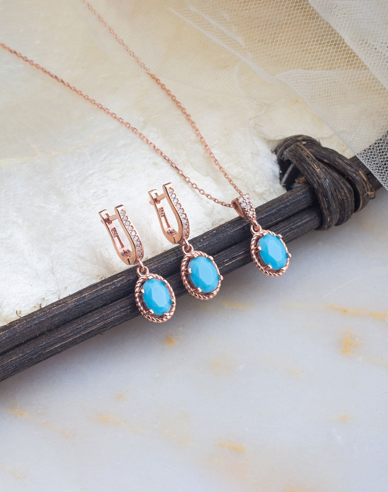 925 Ayar Firuze Taşlı Zarif Oval Gümüş Kolye Küpe Kombin