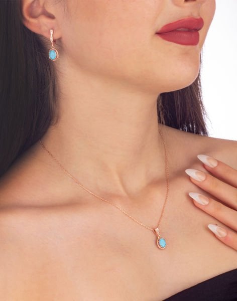 925 Ayar Firuze Taşlı Zarif Oval Gümüş Kolye Küpe Kombin