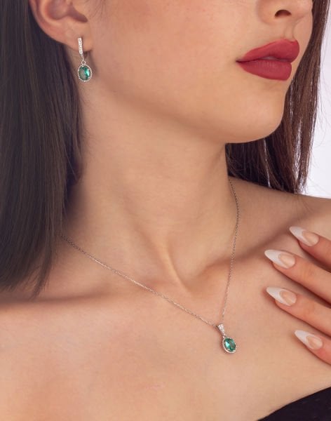 925 Ayar Zirkon Taşlı Zarif Oval Gümüş Kolye Küpe Kombin