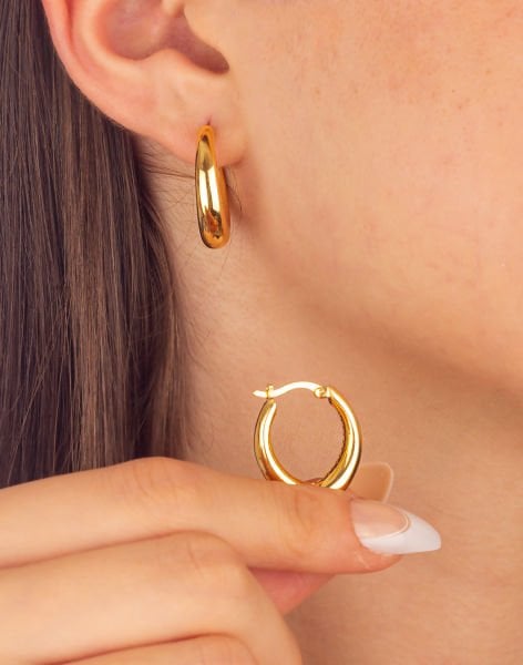 925 Ayar Damla Modeli Bombeli Gümüş Küpe