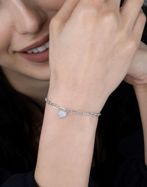 Kalp Sallantılı Gümüş Bileklik Rodyum Kaplama