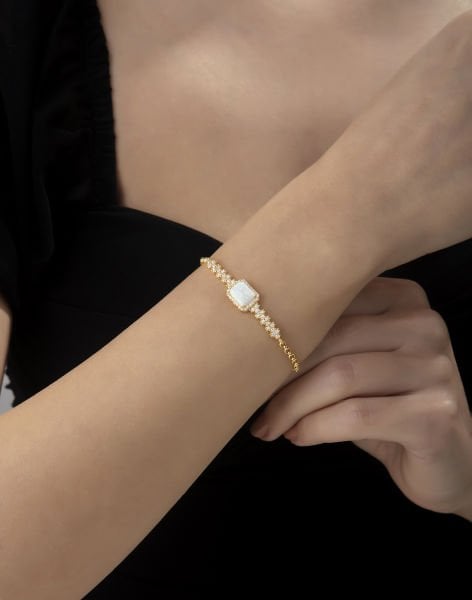Kare Beyaz Opal Taşlı Gümüş Kadın Bileklik