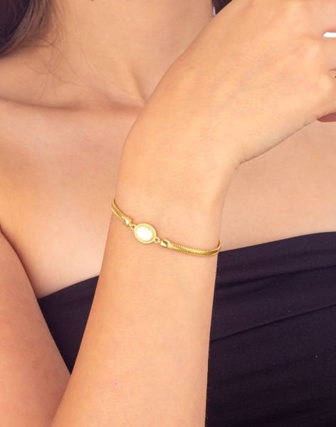 925 Ayar Oval Opal Taşlı Balık Sırtı Gümüş Bileklik 14 Ayar Altın Kaplama - BEYAZ