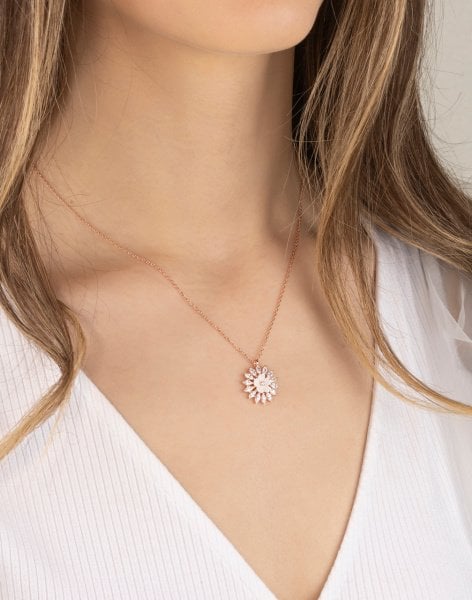 Markiz Taşlı Sedef Çiçekli Gümüş Kolye