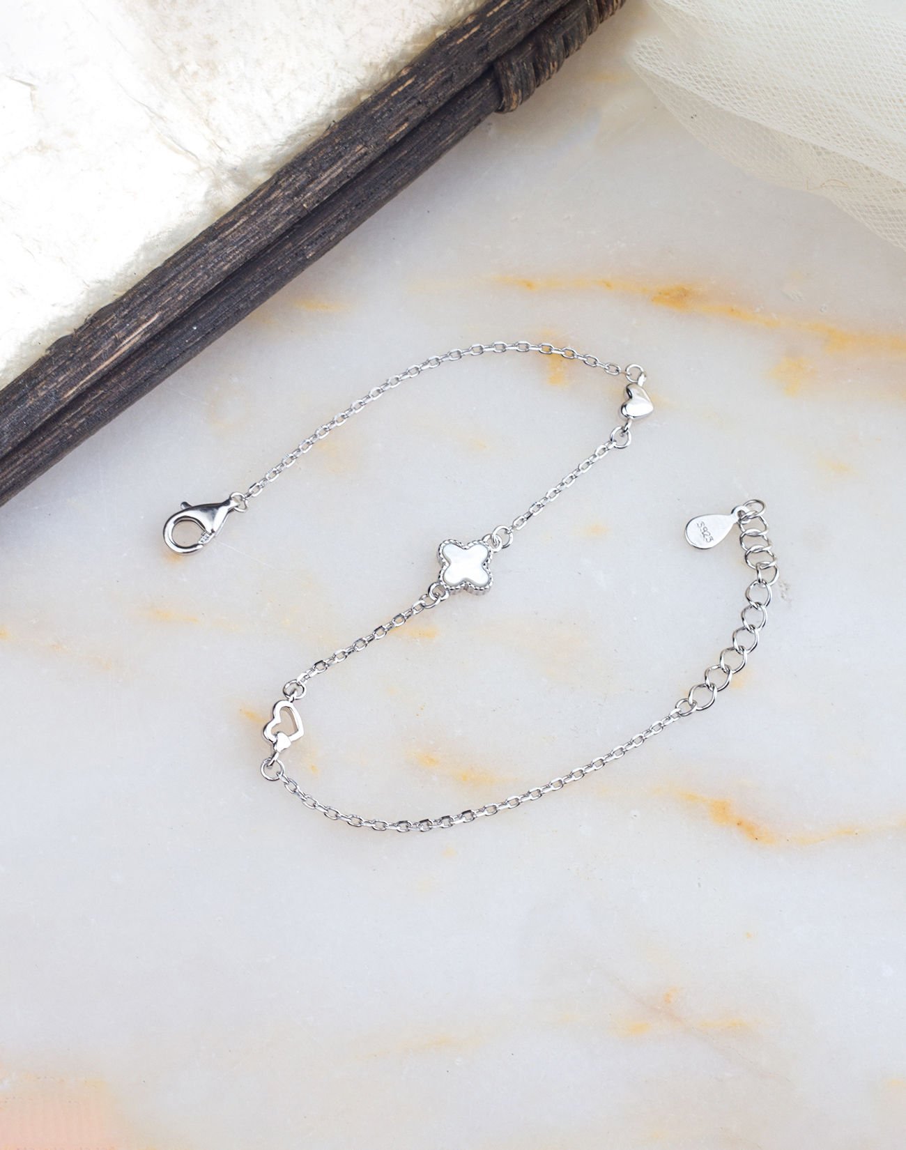 925 Ayar Sedef Taşlı Yonca Gümüş Bileklik BEYAZ