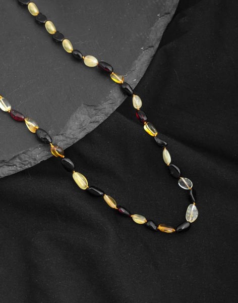 Yetişkin Kehribar Kolye