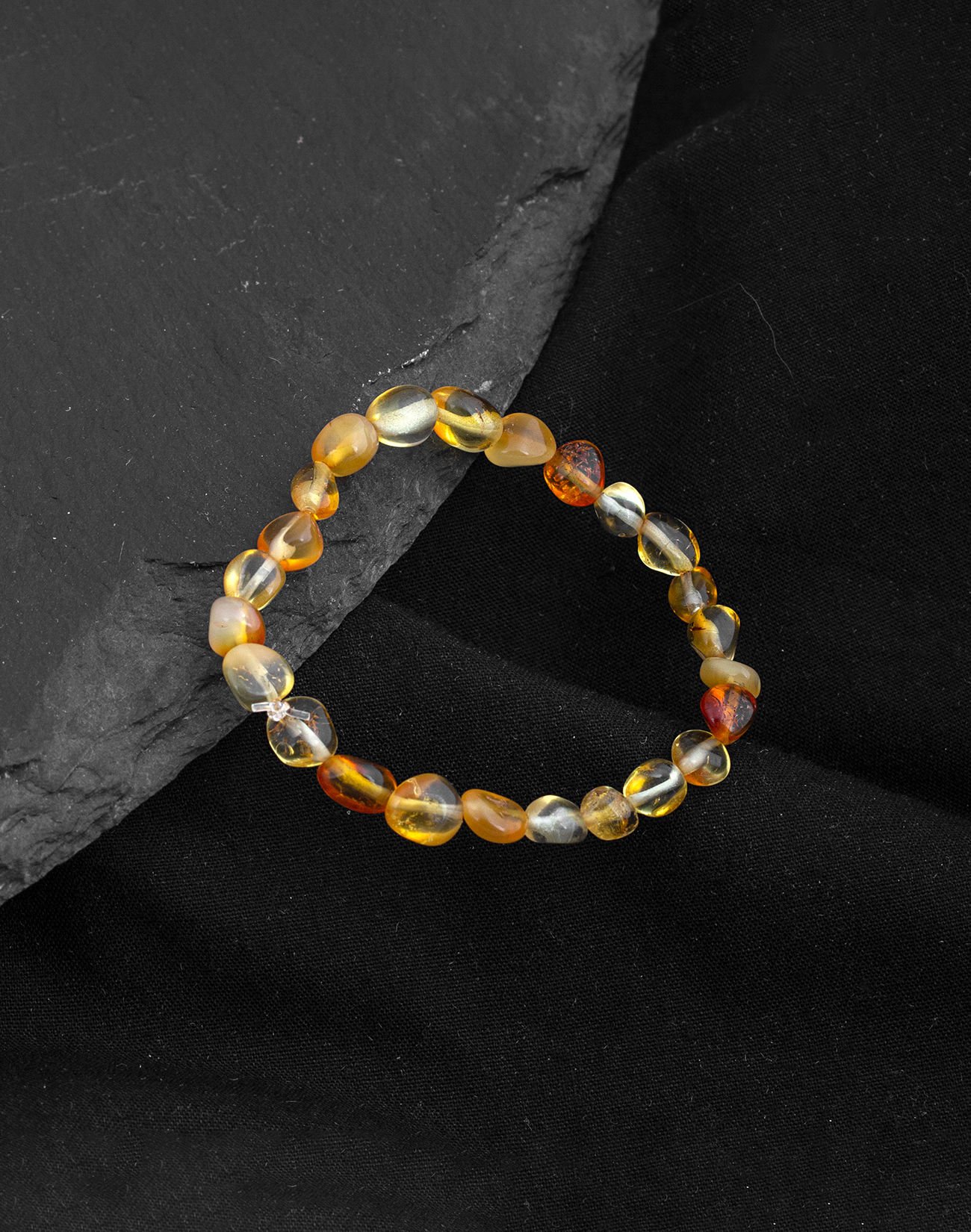 Kehribar Bebek Bilekliği