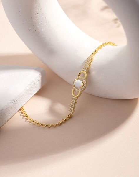 Beyaz Opal Taşlı Aşk Kilidi Tasarımı Gümüş Bileklik