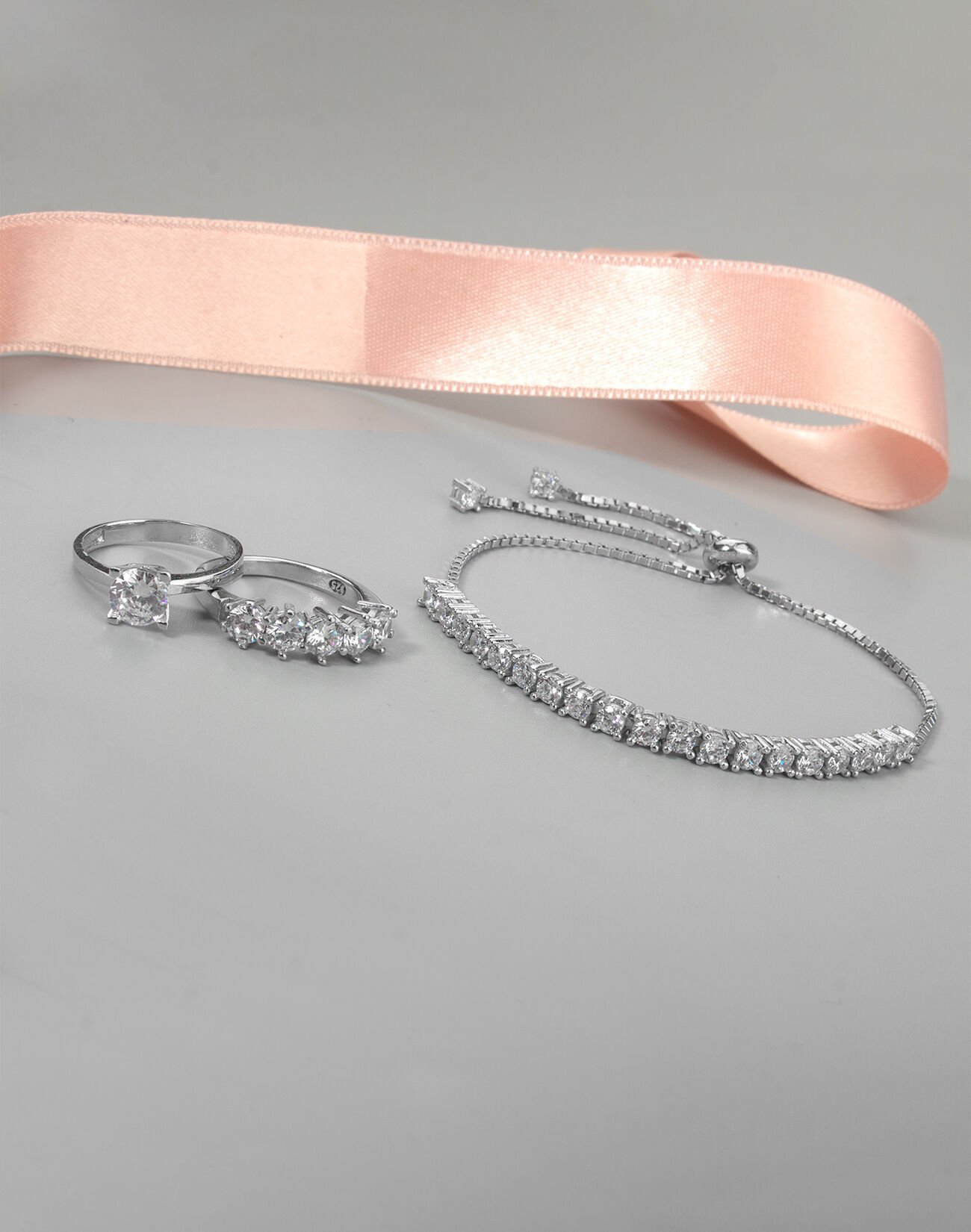 925 Ayar Tek Taş Beş Taş Yüzük Ve Gümüş Bileklik Kombin