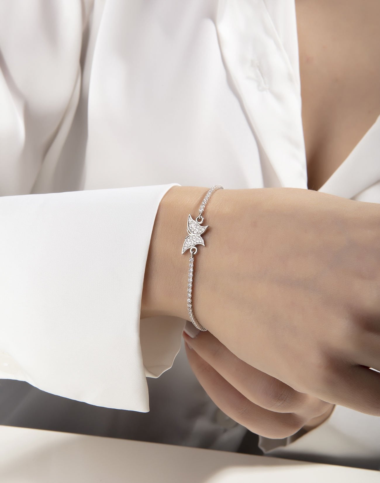 Su Yolu Tasarımı Gümüş Kelebek Bileklik