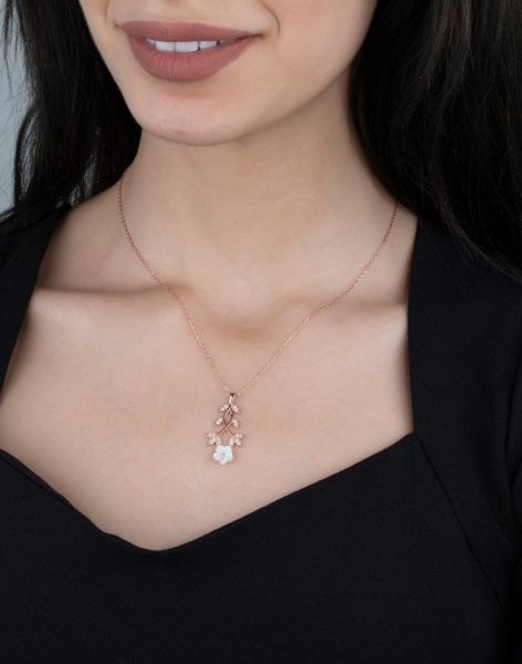 925 Ayar Gümüş Sedef Çiçekli Kolye