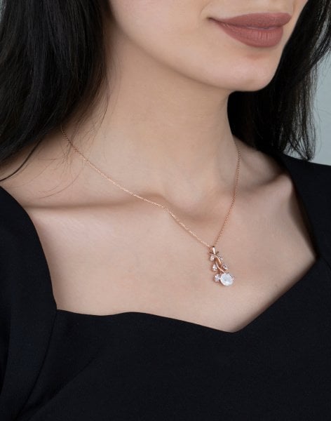 Markiz Taşlı Sedef Çiçeği Gümüş Kolye