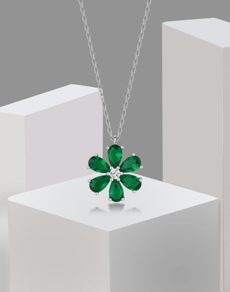 Damla Taşlı Bahar Çiçeği Gümüş Kolye