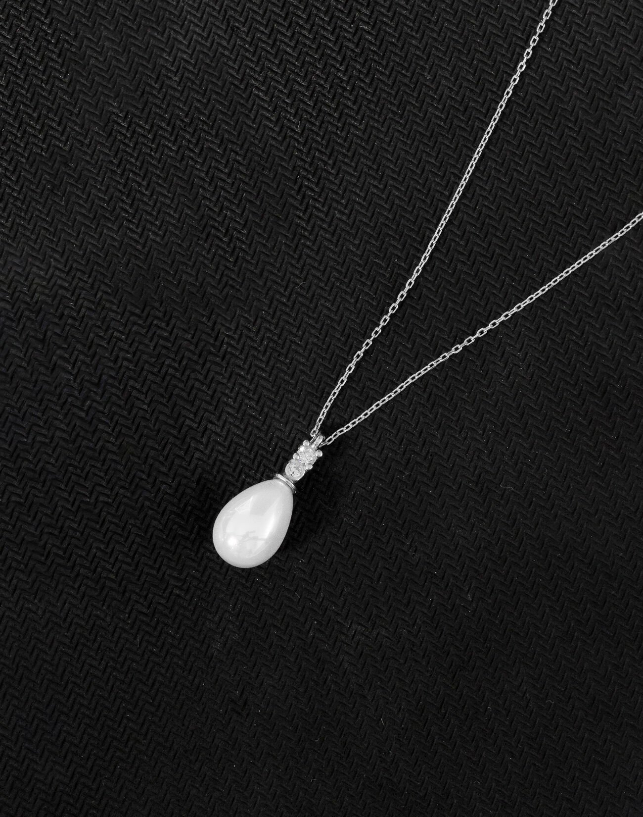 925 Ayar Gümüş Zirkon Taşlı Zarif Damla İnci Kolye