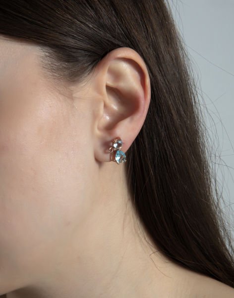 Damla Taşlı Gümüş Kedi Küpe Aquamarin