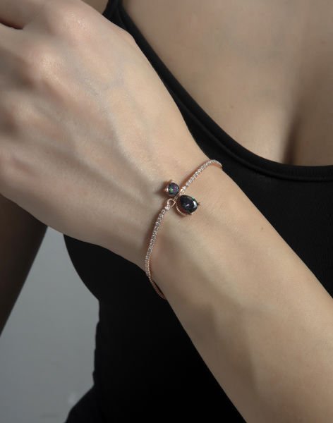 Damla Taşlı Gümüş Kedi Bileklik MİSTİK TOPAZ