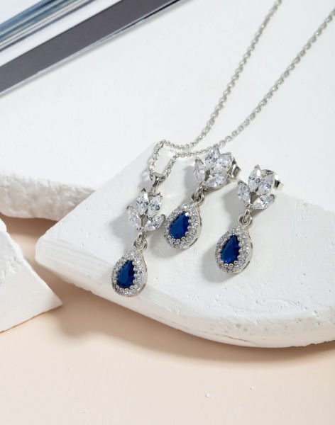 Markiz Pırlanta Modeli Damla Taş Sallantılı Takı Seti MAVİ