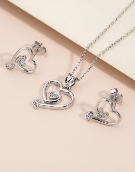 Pırlanta Modeli Kalp Gümüş Takı Seti