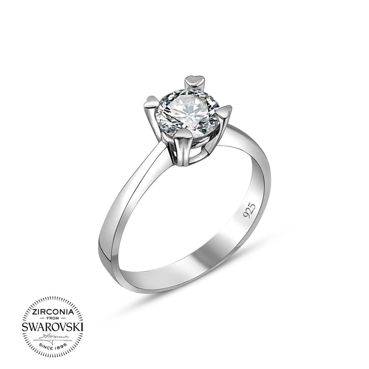 Swarovski Kalp Tırnaklı Tektaş Gümüş Yüzük