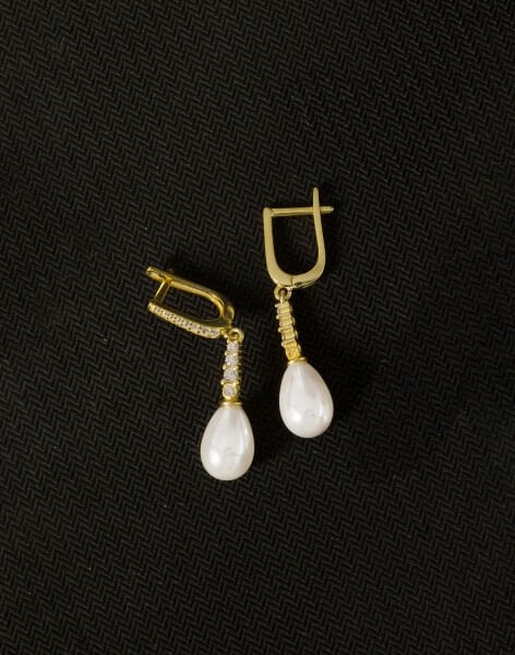 925 Ayar Gümüş Sıra Taşlı Damla İnci Küpe