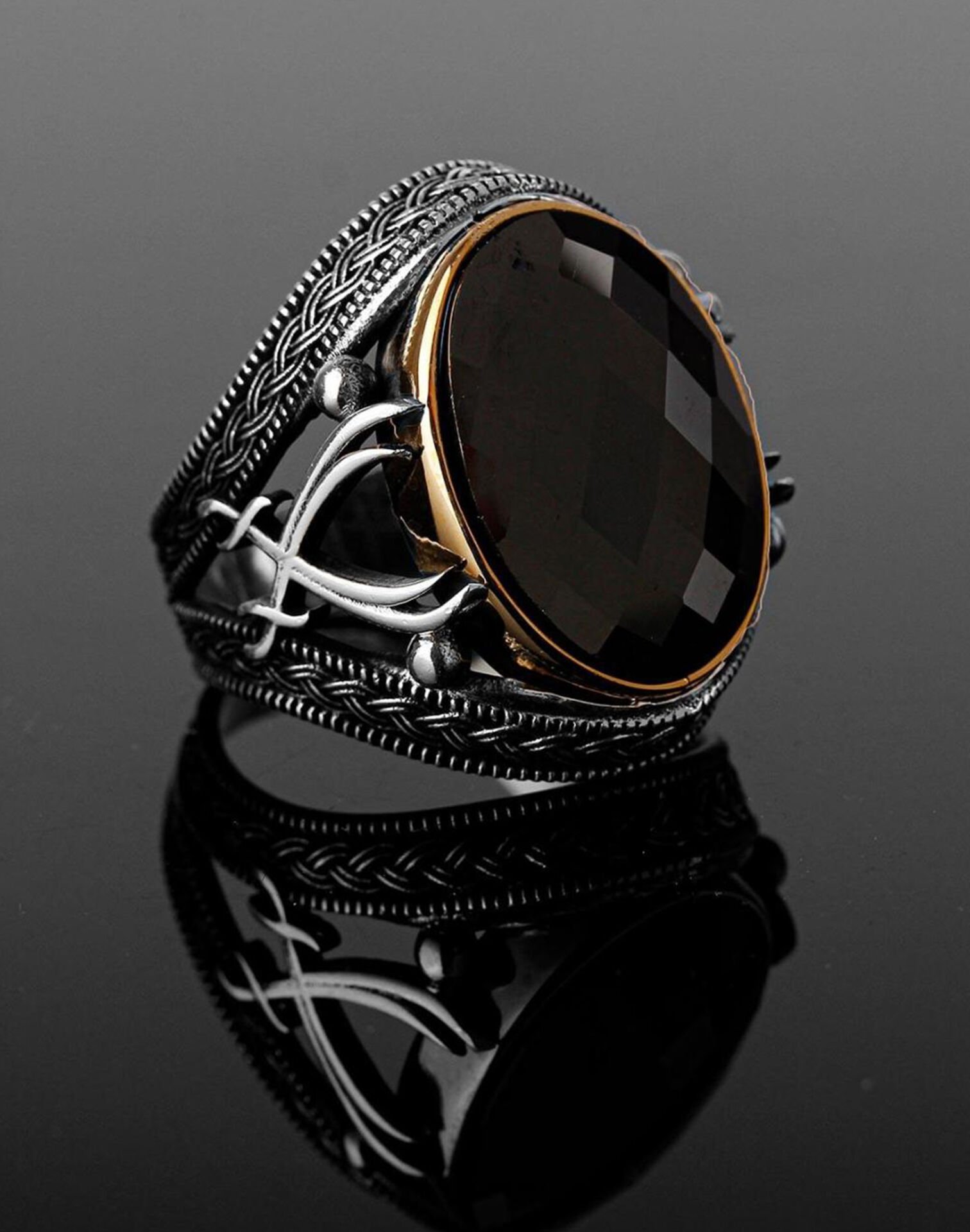 Zülfikar Desenli Oniks Taşlı Gümüş Erkek Yüzüğü