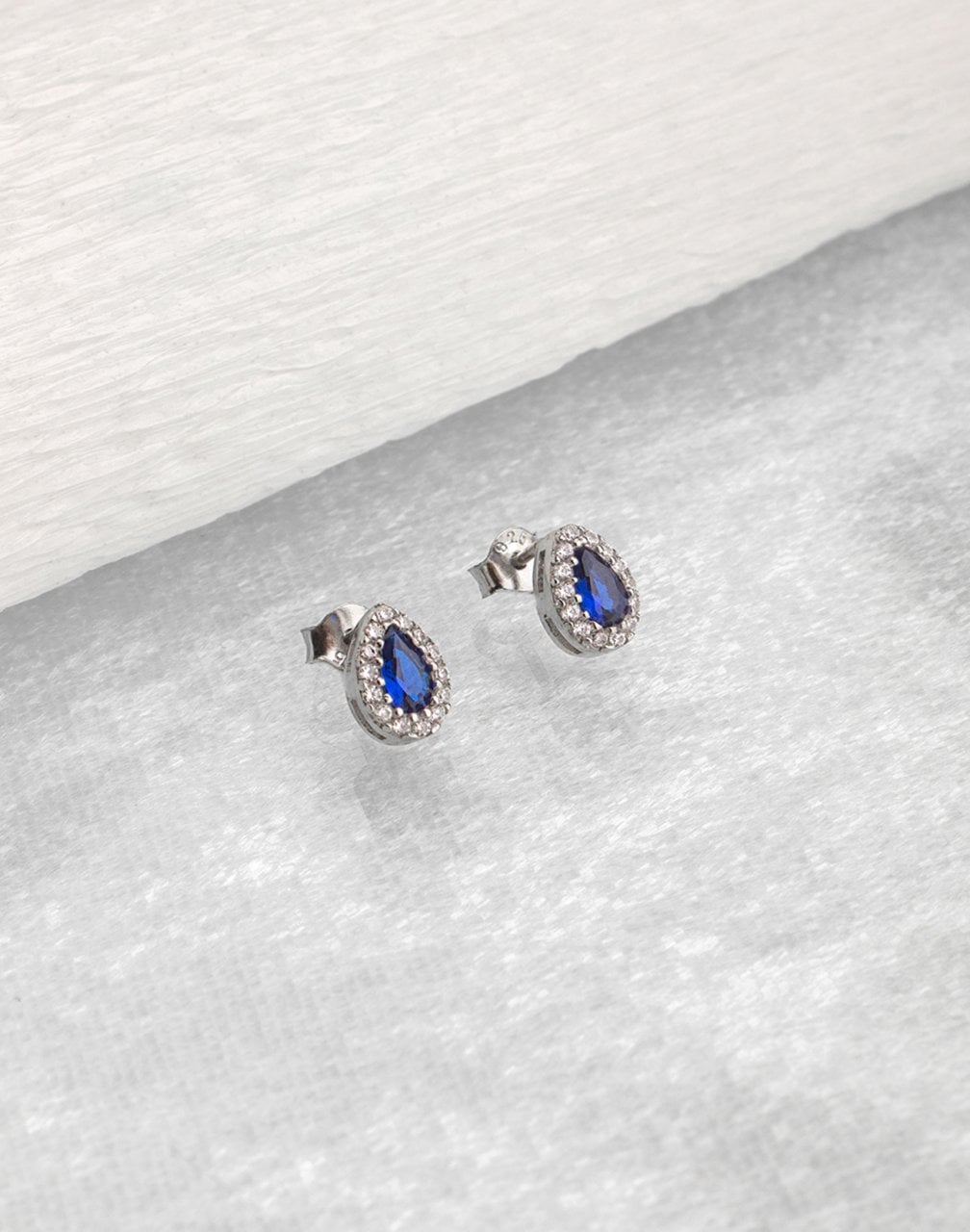 Mavi Damla Taşlı Gümüş Küpe