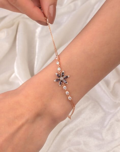 925 Ayar Gümüş Nergis Çiçeği Bileklik MİSTİK TOPAZ