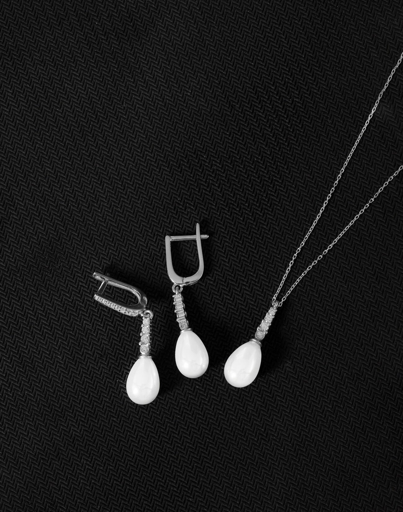 925 Ayar Gümüş Sıra Taşlı Damla İnci Set