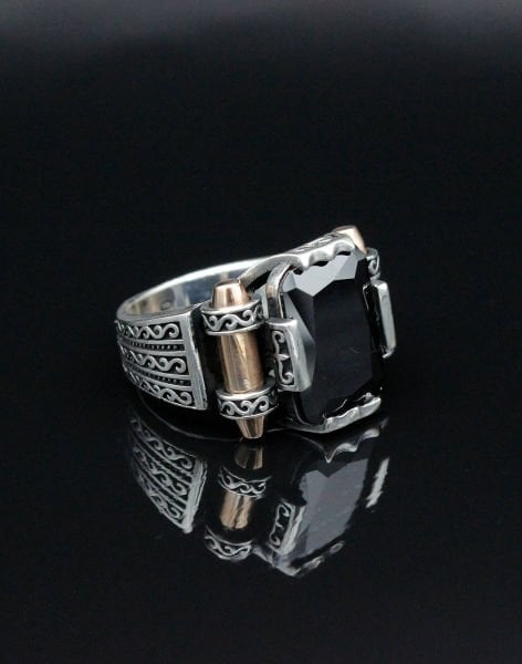 Siyah Taşlı Gümüş Erkek Yüzüğü