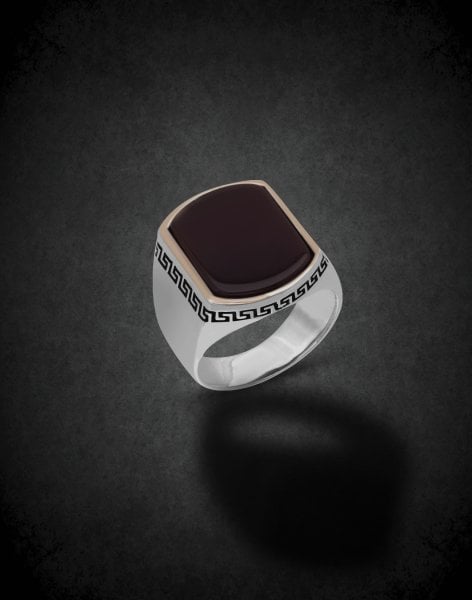 Grek Desenli Akik Taşlı Gümüş Erkek Yüzüğü