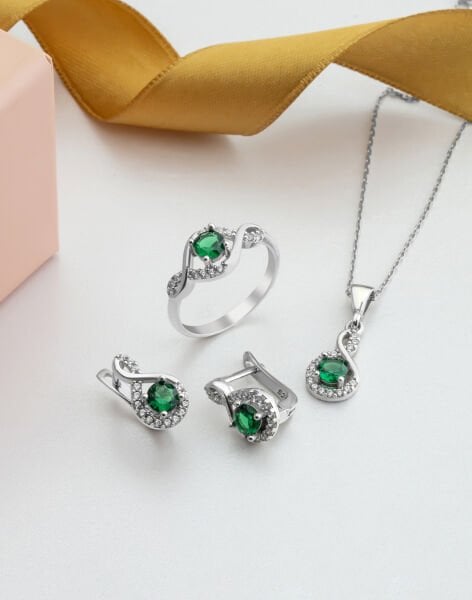 Sonsuzluk Modeli Yuvarlak Taşlı Gümüş Takı Seti YEŞİL - 16