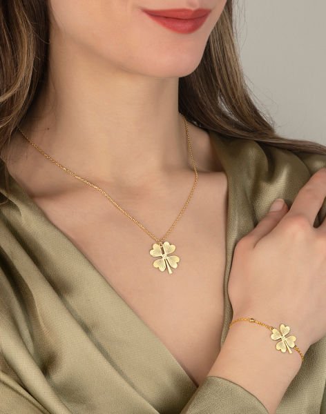 4 Yapraklı Yonca Gümüş Kolye Bileklik Kombin