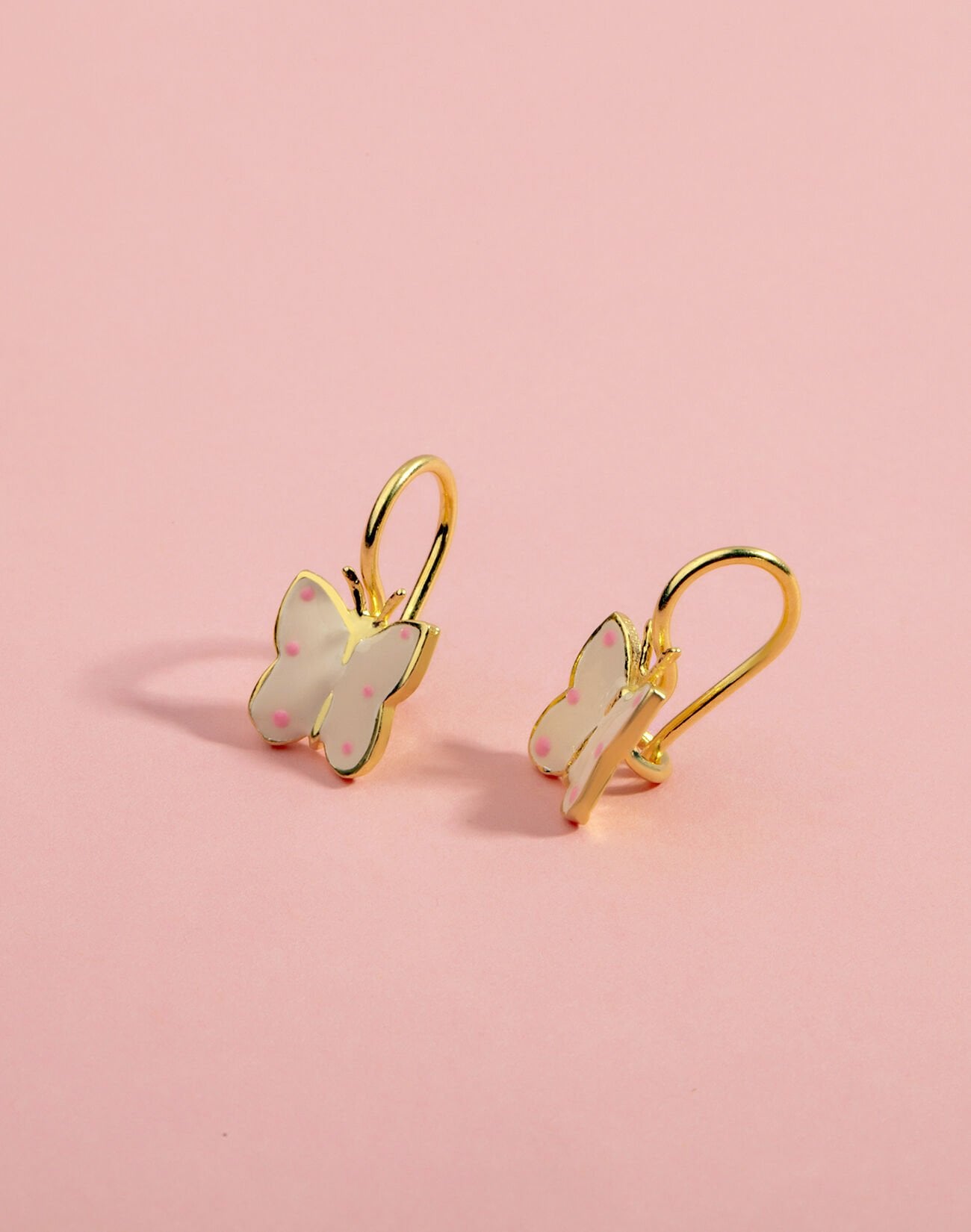 925 Ayar Gümüş Mineli Sevimli Kelebek Çocuk Küpesi