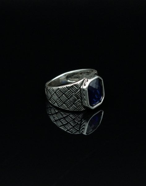 İşlemeli Mavi Gümüş Erkek Yüzüğü