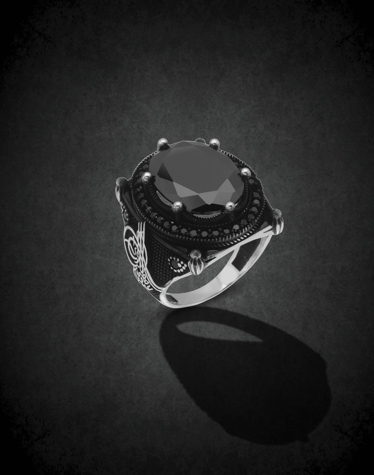 Tuğralı Siyah Gümüş Erkek Yüzüğü