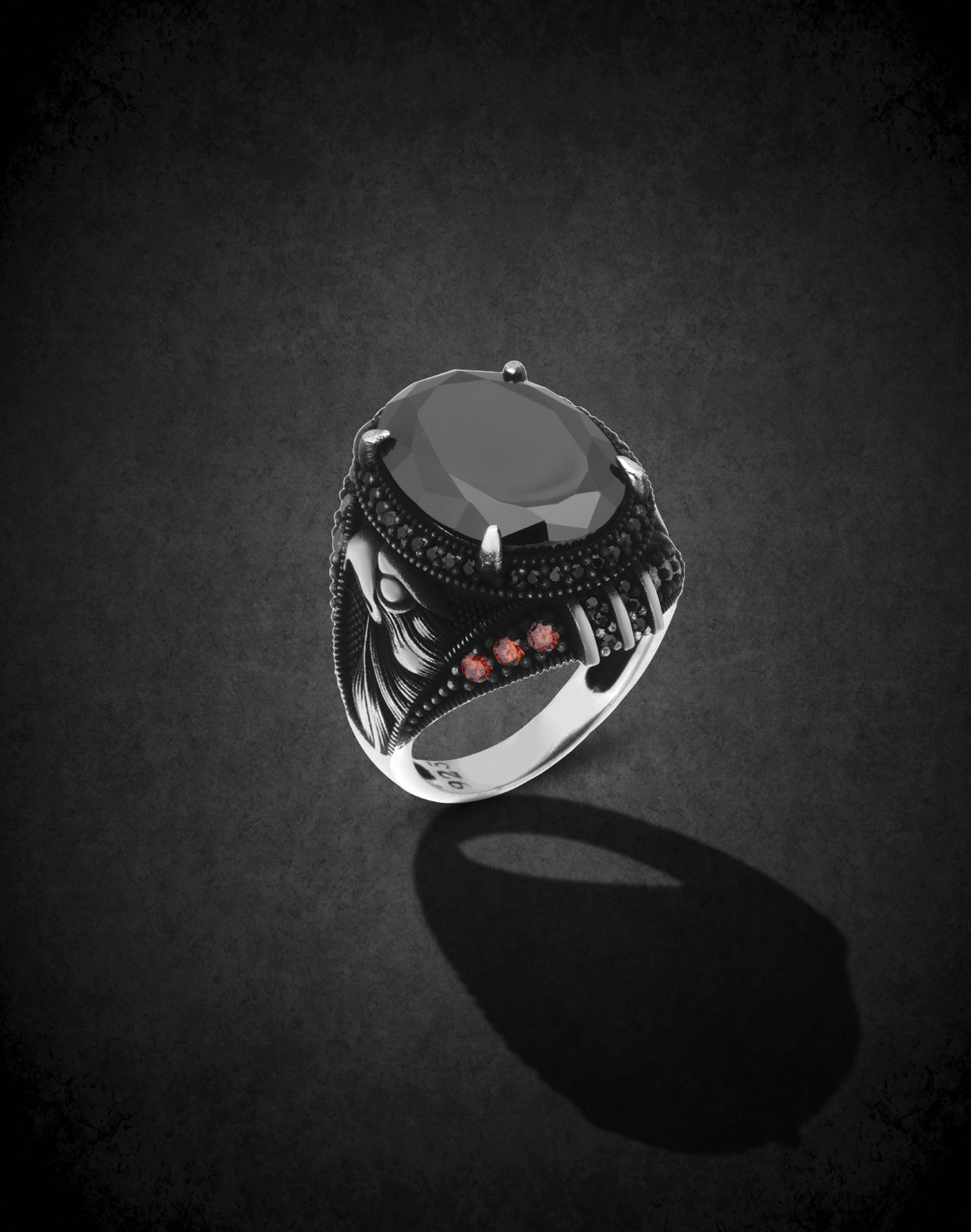 Dört Tırnaklı Şahin Gümüş Erkek Yüzüğü