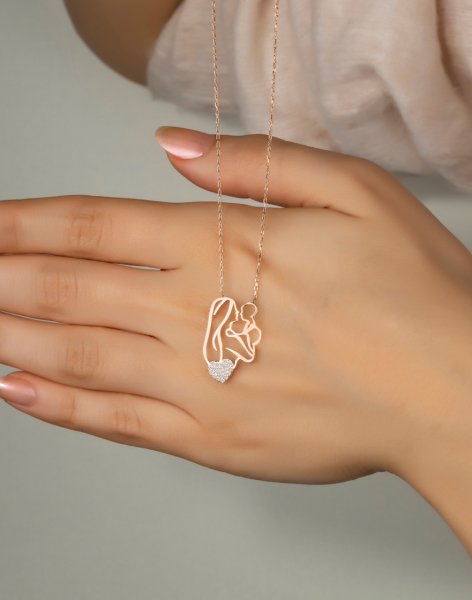 925 Ayar Gümüş Ana Kucağı Kolye