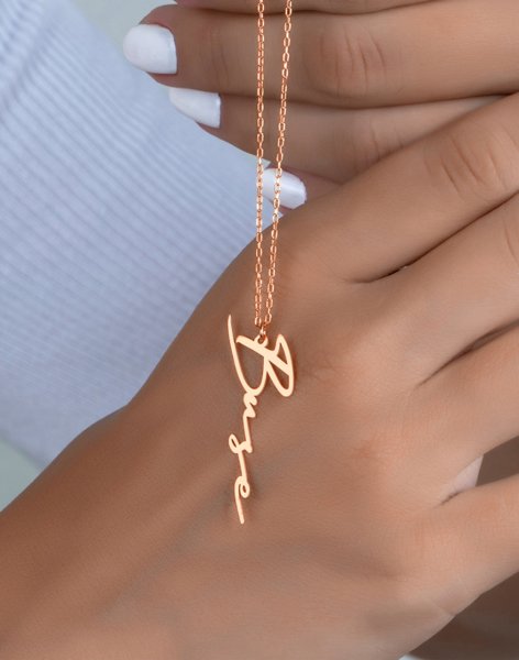 925 Ayar Gümüş İsimli İmza Kolye