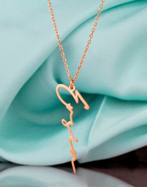 925 Ayar Gümüş İsimli İmza Kolye