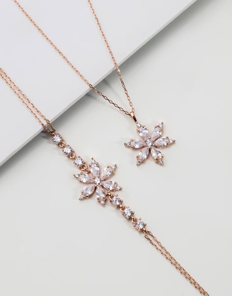 Gümüş Nergis Çiçeği Takı Seti