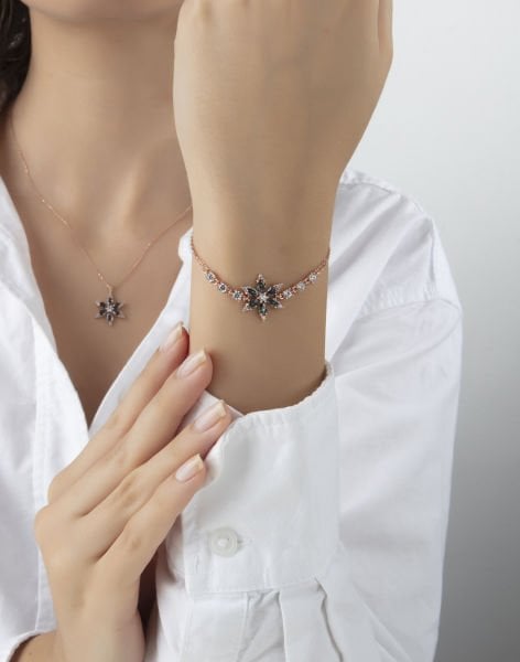 Gümüş Nergis Çiçeği Takı Seti MİSTİK TOPAZ