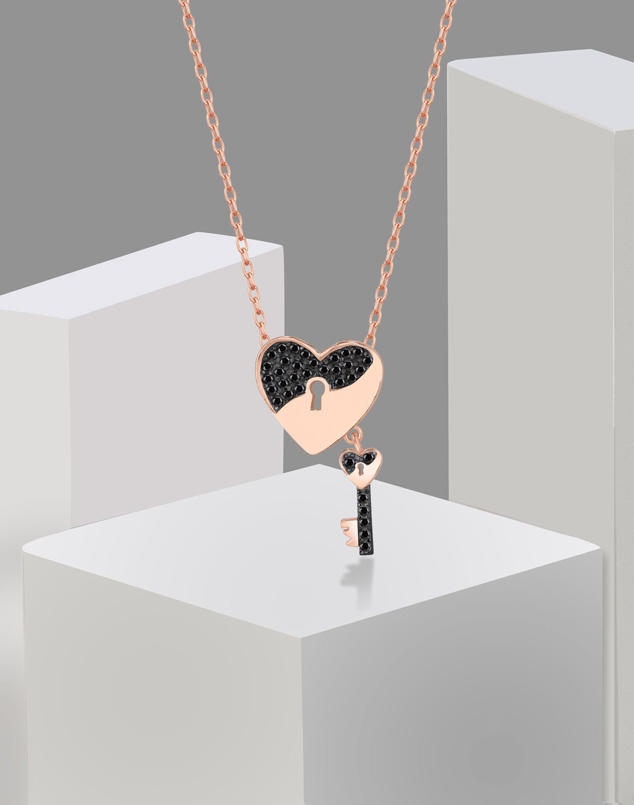 Kalbimin Anahtarı Gümüş Kolye