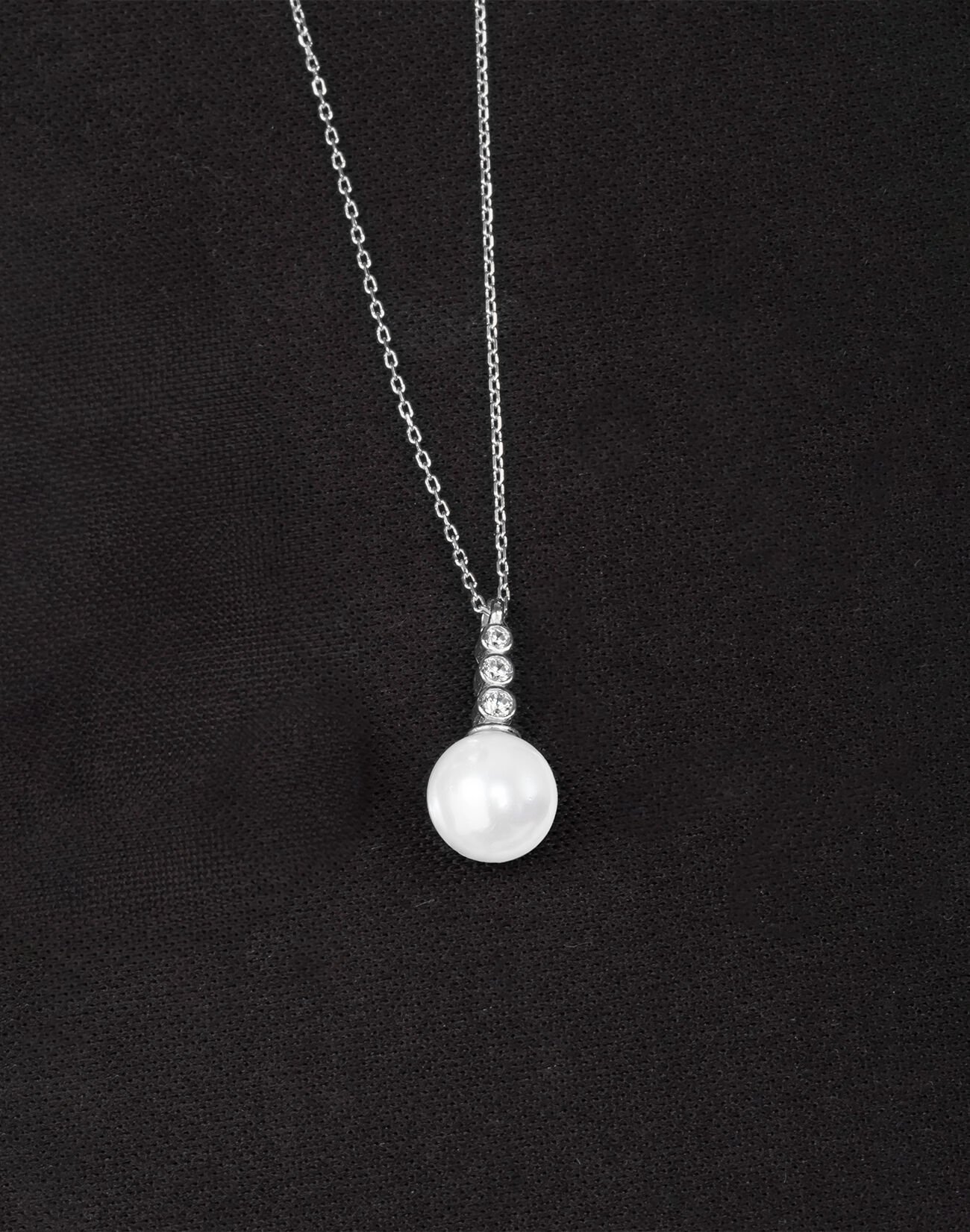 925 Ayar Gümüş Tria Modeli Küre İnci Kolye