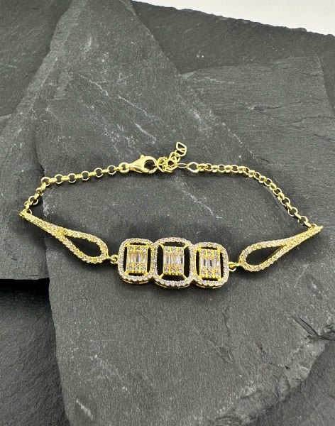 Trapez Taşlı Tria Baget Gümüş Kelepçe Bileklik