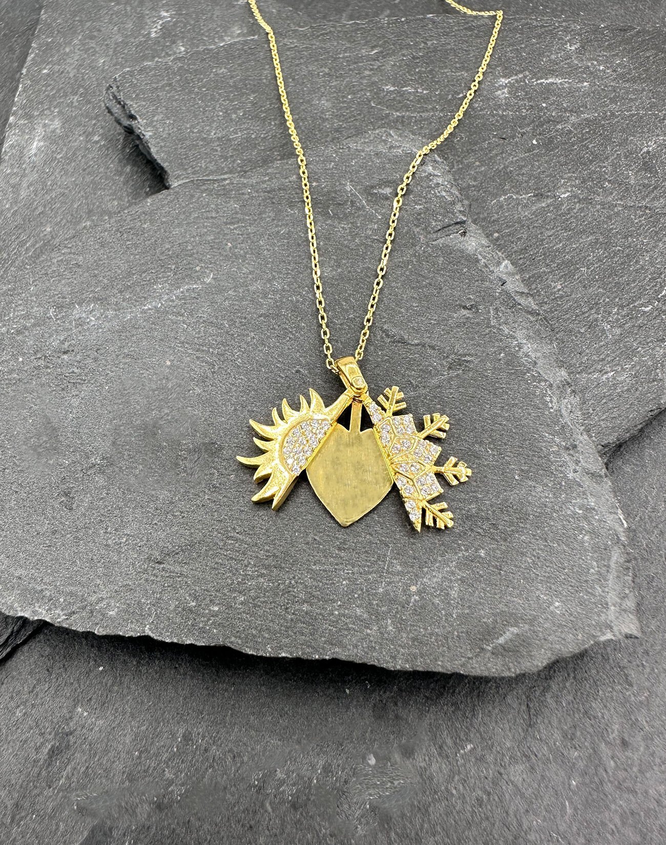 Açılan Kar Tanesi-Güneş Gümüş Kolye