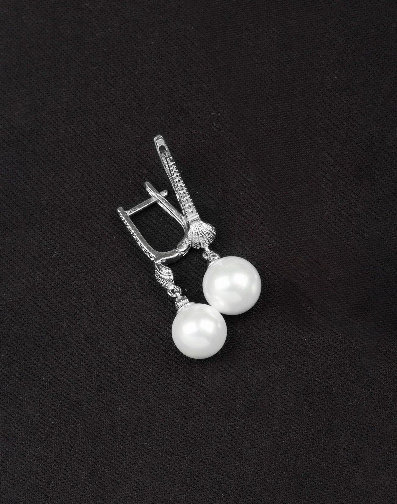 925 Ayar Gümüş İstiridye Küre İnci Küpe